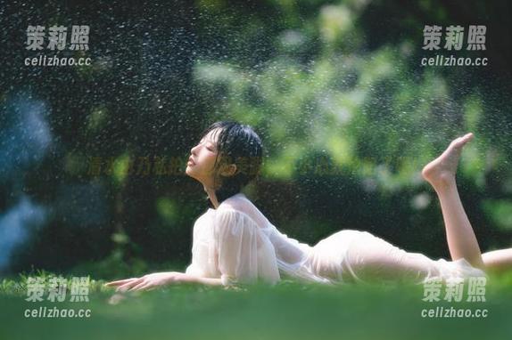 清水由乃 清水由乃私拍:那双美脚,不小心就沦陷了呢!