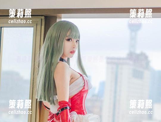 看这黑色套图，清颜真德秀果然是个会穿的女神。