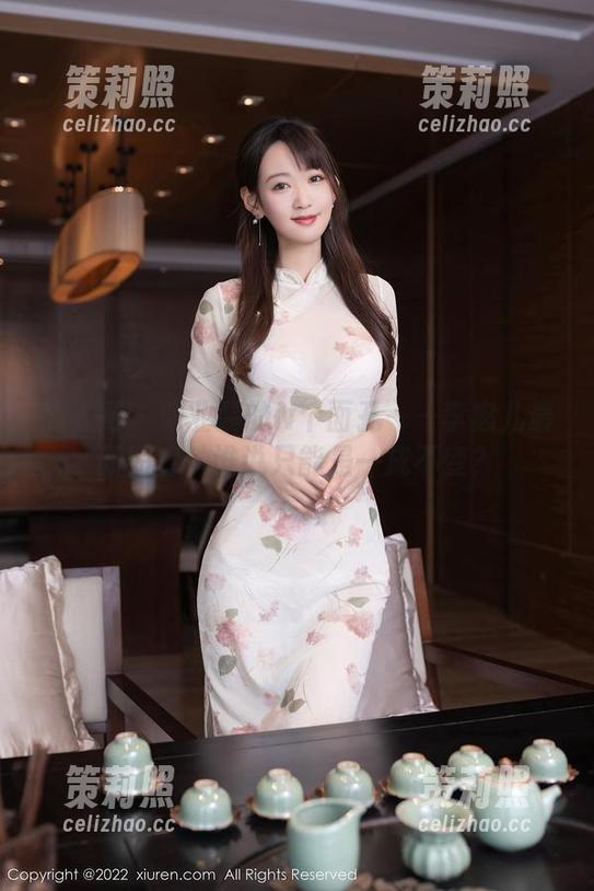 秀人网-李宓儿 秀人网 - 职业装的N个面孔——李宓儿最新图库,谁说只能是一成不变?