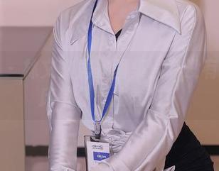 秀人网 – 林文文居家图集：有没有被那张床单分散注意力？