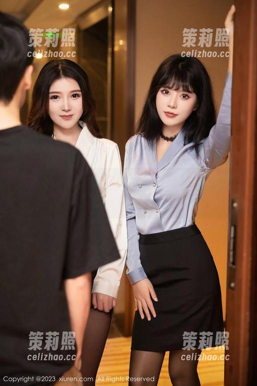 秀人网 - 草莓mm的黑白作品集，明明是色彩的，如果她有颜...
