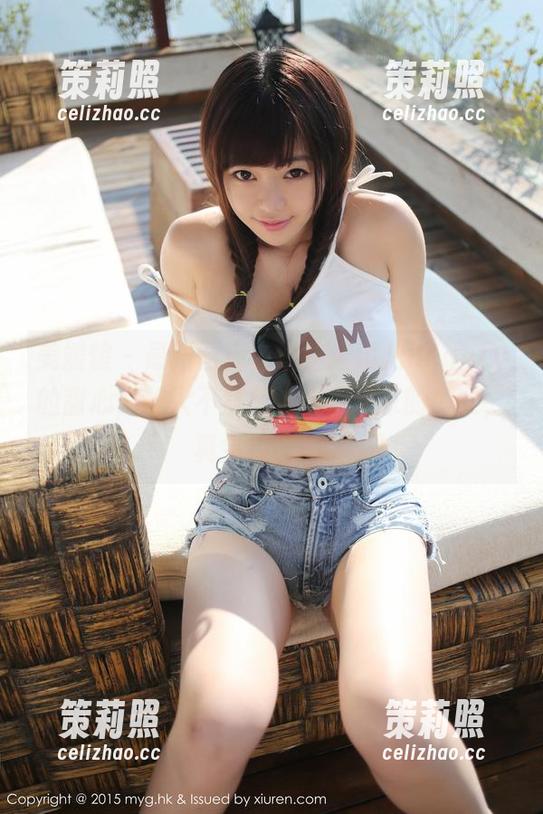 美媛馆 - 最新图库上线！唐琪儿Beauty的甜心，让人不禁想“这是谁家的少女，真会撩啊”。