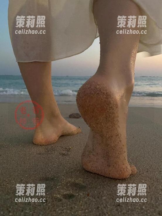 若若老师 微密圈 - 若若老师图包更新,好像清纯多了点?是我眼花了?