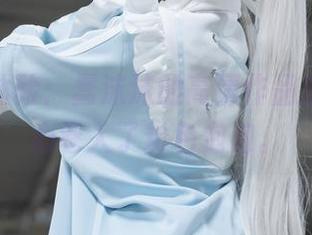 白裙初体验：蠢沫沫的高清作品集，不小心卷入了粉色泡泡。