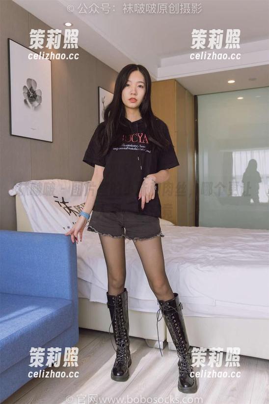 袜啵啵-小沫 袜啵啵 - 图片里的小沫和肉丝,哪个更让人想一探究竟
