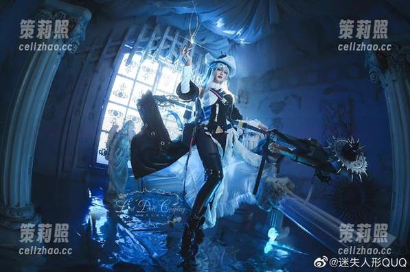 迷失人形QUQ 高清泳衣壁纸,是时候让迷失人形QUQ来说说自己被迷住的事儿了