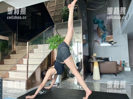 微密圈 - 金希儿与旗袍的绝妙搭配：原图里的那些小细节