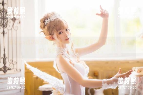 金鱼yui 金鱼yui这次终于放下水草,带来了“安塞尔”的照片,免费的哦!你养的小鸟也要引咎辞职了。
