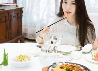魅妍社 – 九儿图集：黑色？不，是我对生活的深沉思考！