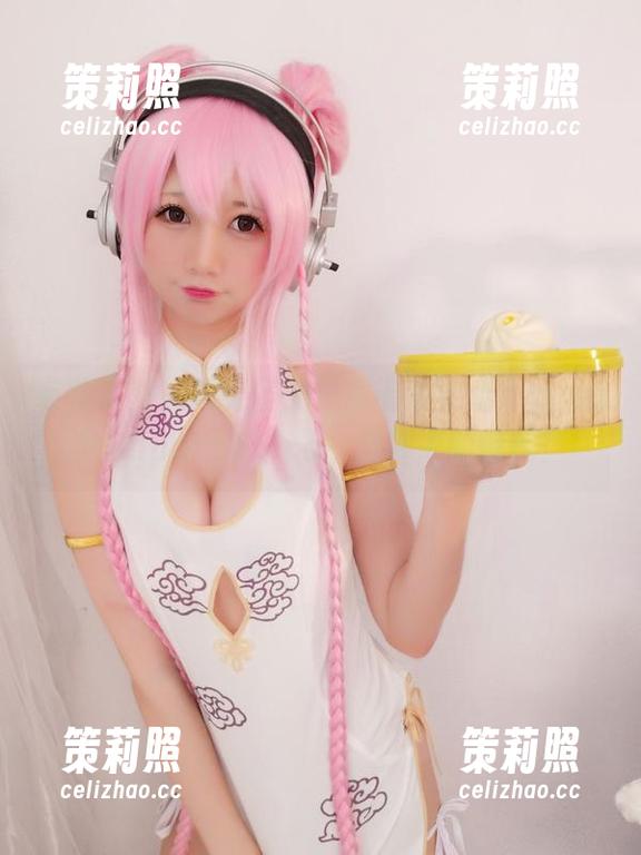 有些美图只需无圣光，看看魔物喵nigisa的SuperSonico，意外中的惊艳！