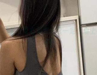 微密圈 – 如果吊带有灵魂，它一定会爱上黑饱宝的写真